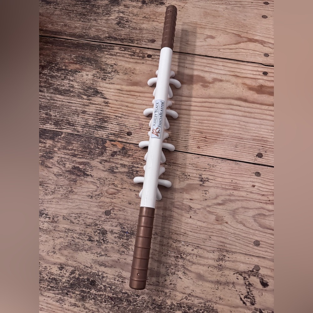 Ashley Black Guru FasciaBlaster Cellulite Massager